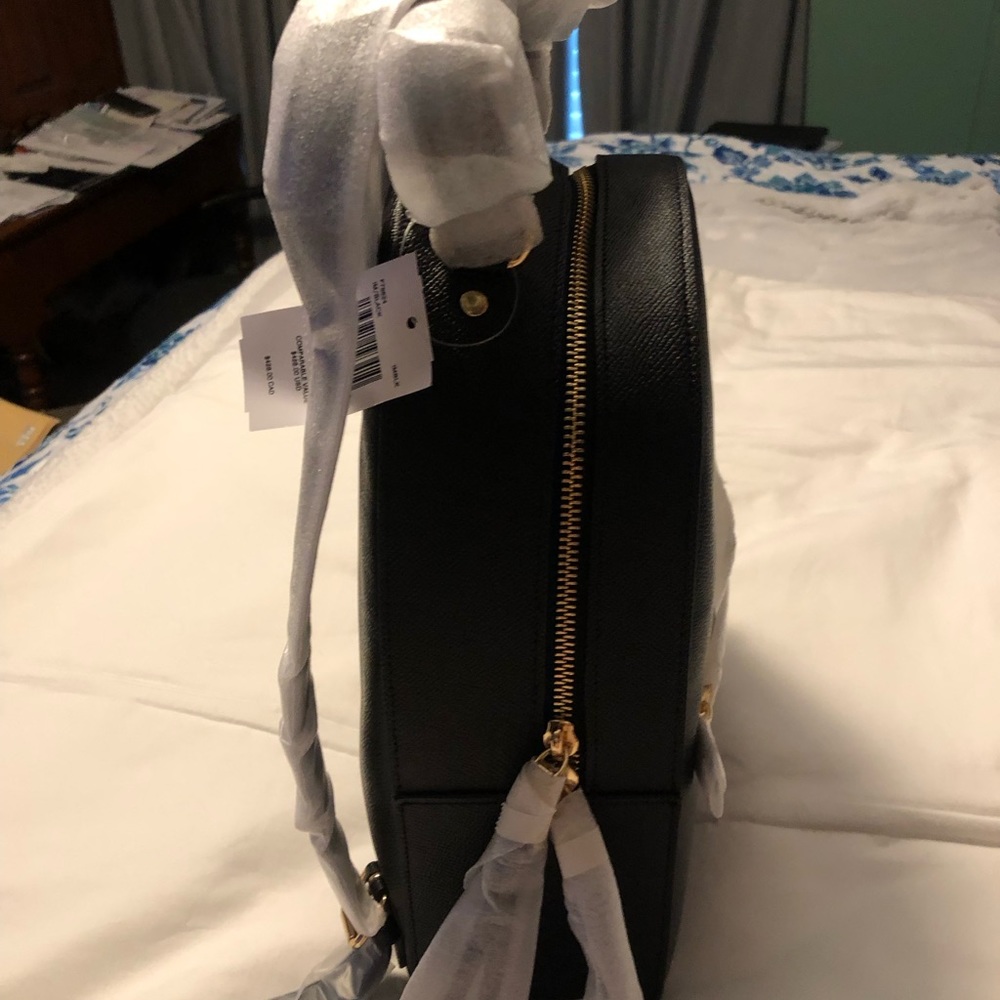 Coach Jordyn Backpack Crossgrain Leather Style #F76624 Sold Out NWT - Picture 2 of 9